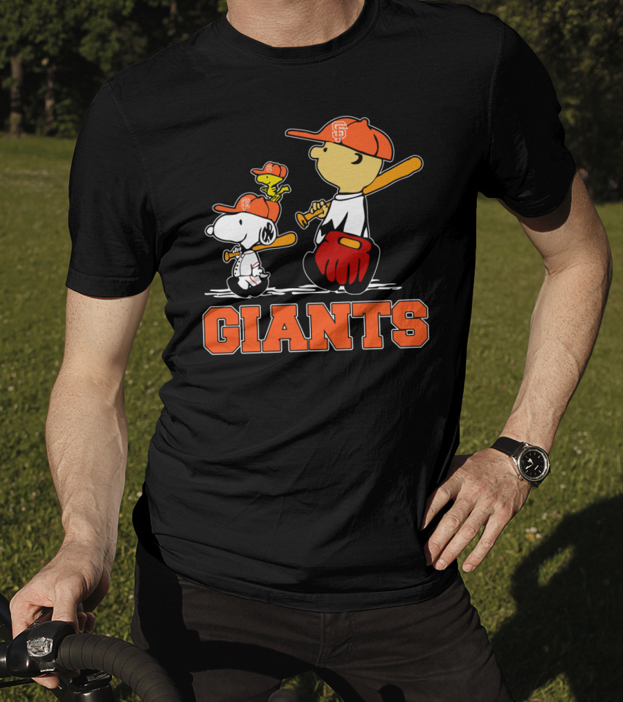 Snoopy Baseball San Francisco Giants Fans Charlie Brown Woodstock T-Shirt