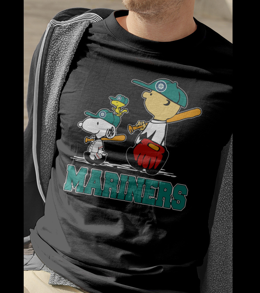 Snoopy Woodstock And Seattle Mariners Peanuts Baseball T-Shirt