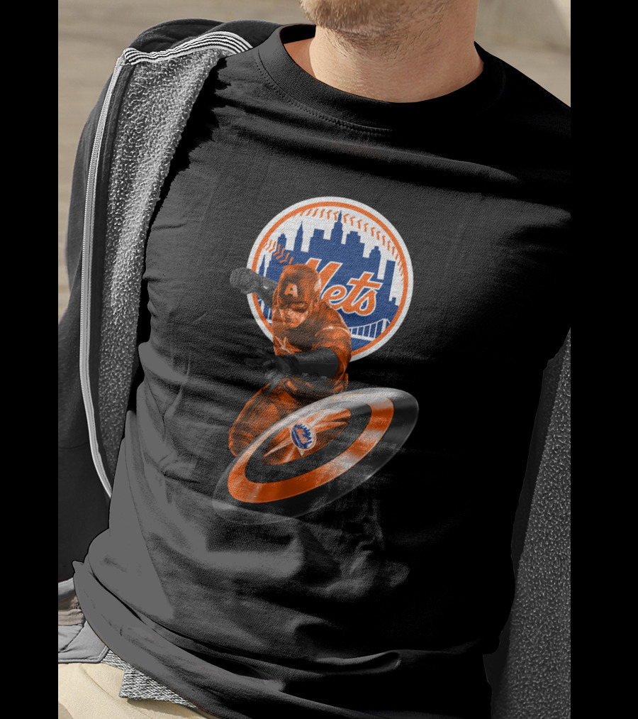 Captain America And New York Mets Crossover Emblem T-Shirt
