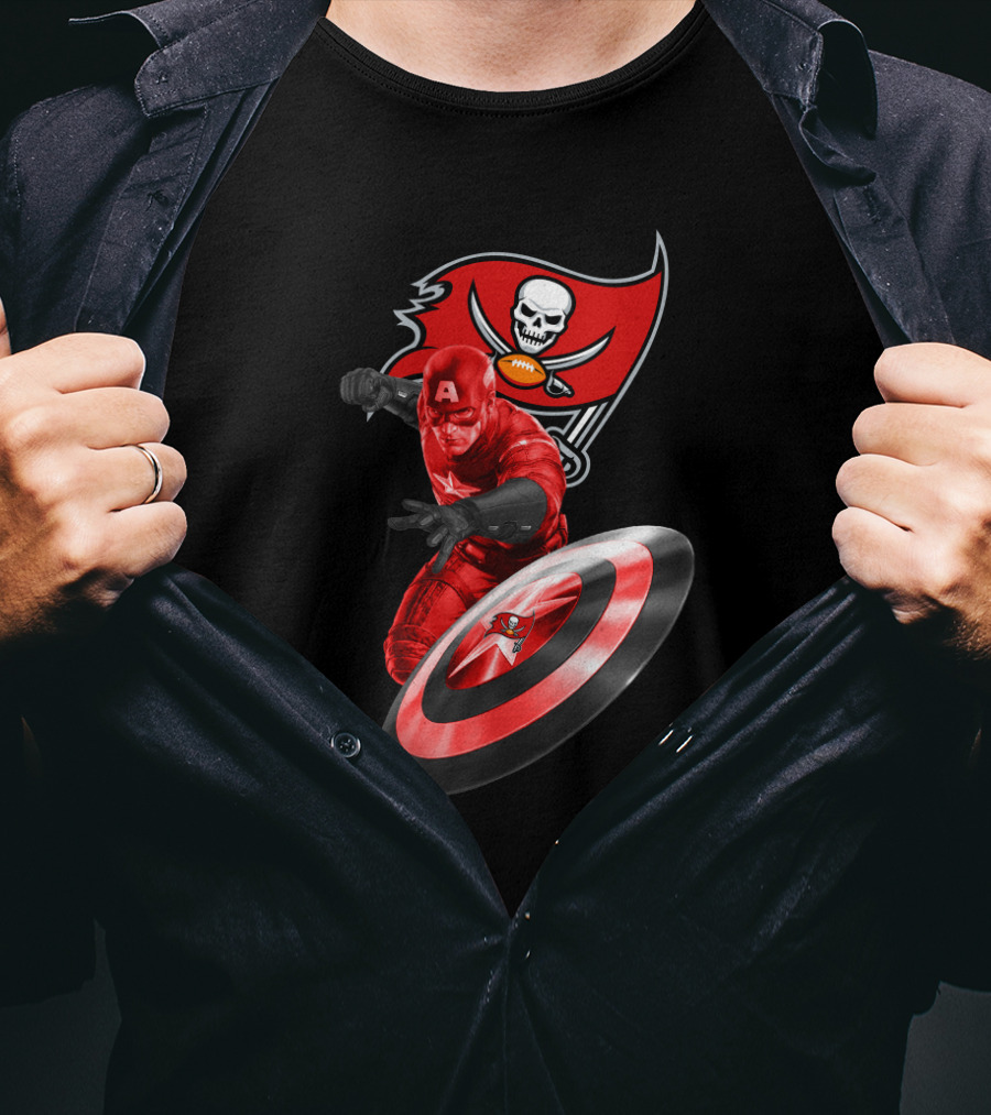 Tampa Bay Buccaneers Marvel Crossover With Captain America Shield T-Shirt