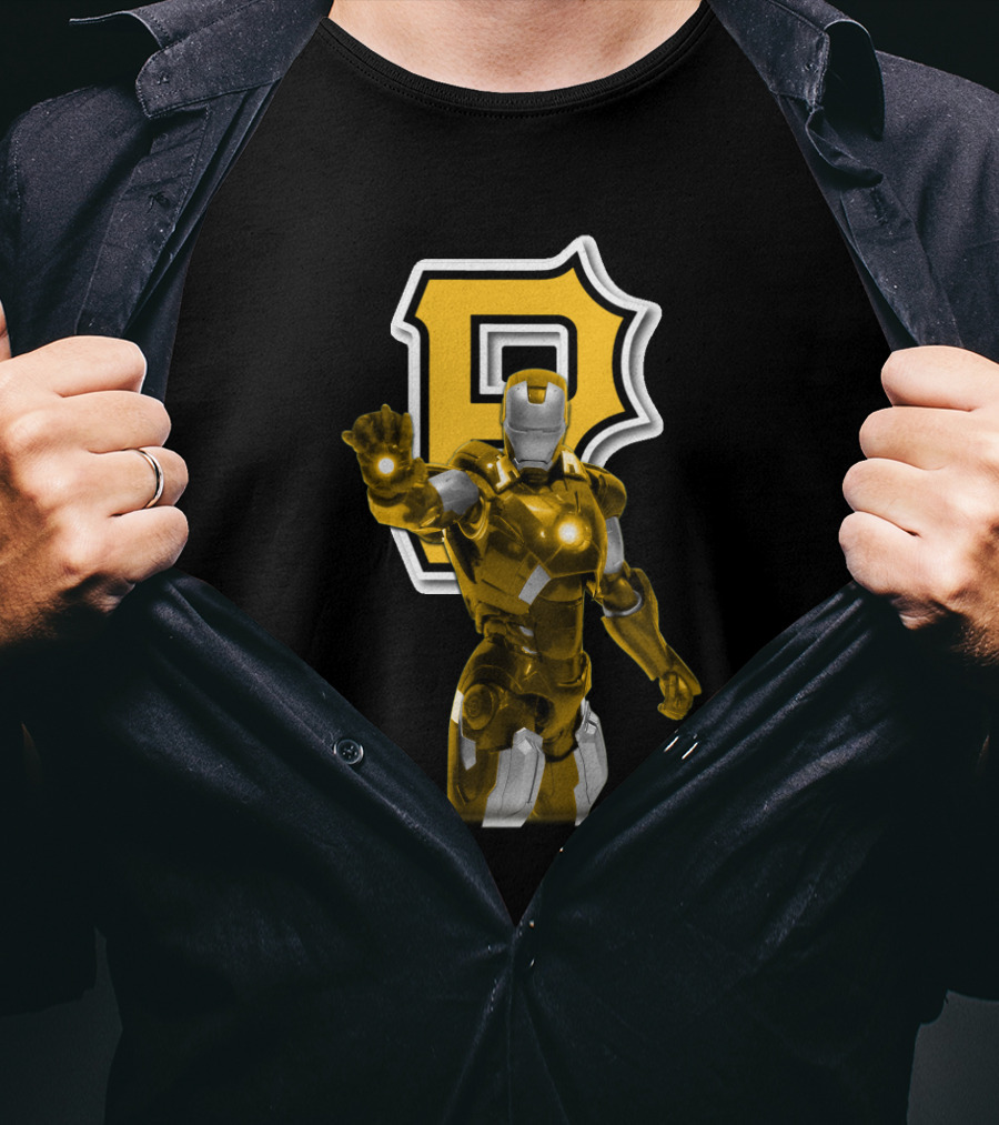 Iron Man With Pittsburgh Pirates T-Shirt