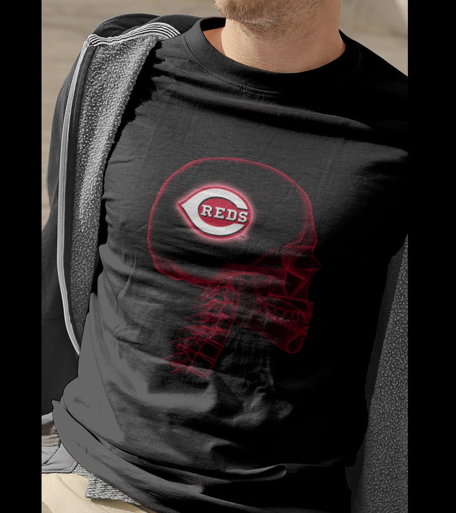 Cincinnati Reds Halloween Brain Skeleton X-Ray T-Shirt