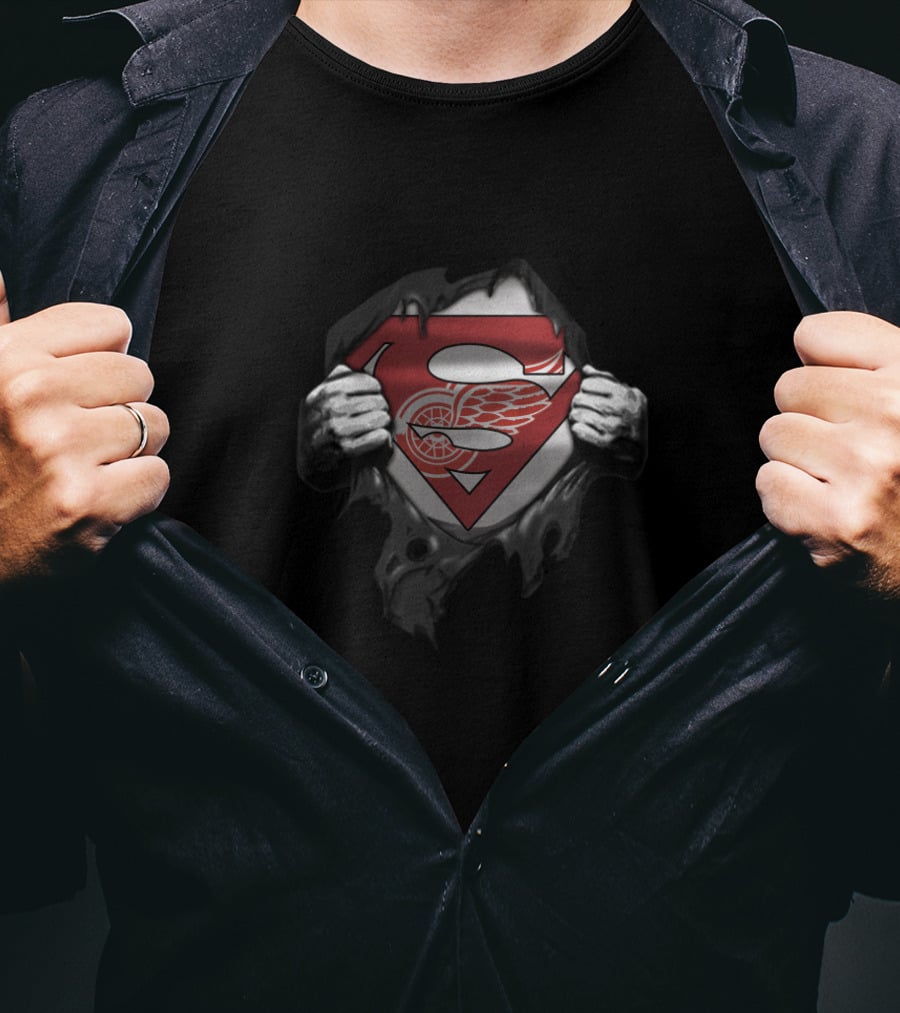 Superman Logo With Detroit Red Wings Symbol On Superman Fans T-Shirt