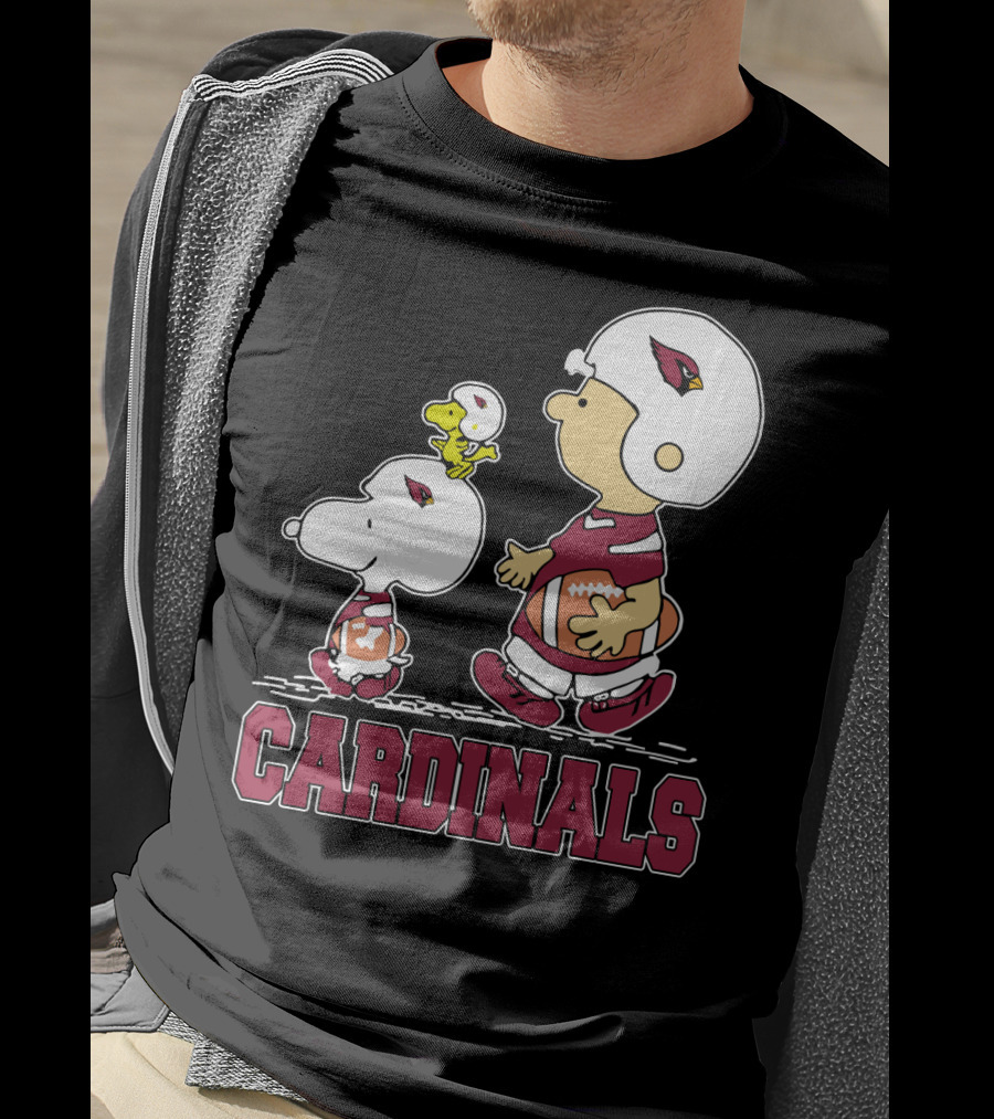 Snoopy And Woodstock With Cardinals Football Helmets And Team Spirit T-Shirt