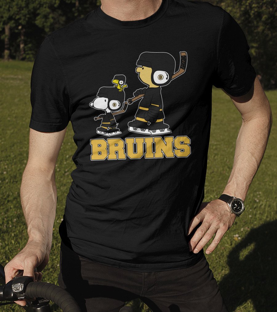 Snoopy Woodstock Boston Bruins Hockey Gear Fans T-Shirt
