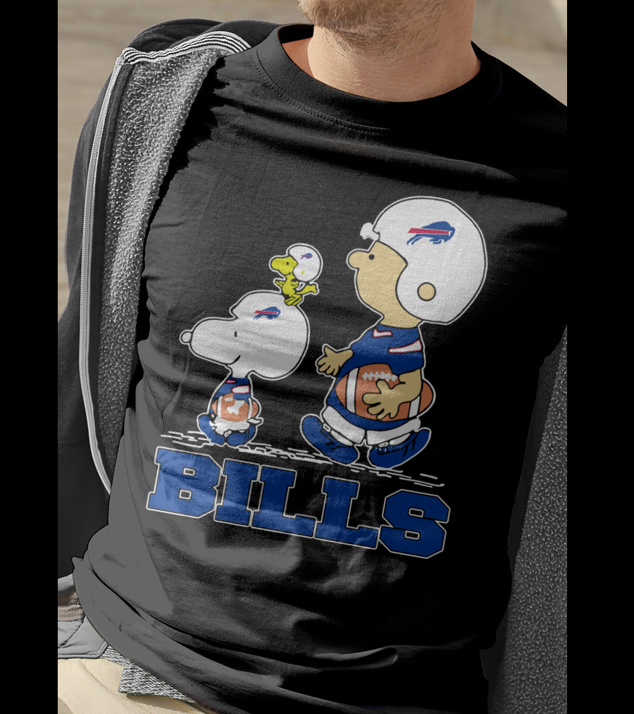 Snoopy And Woodstock In Buffalo Bills Helmets With Charlie Brown And Football T-Shirt