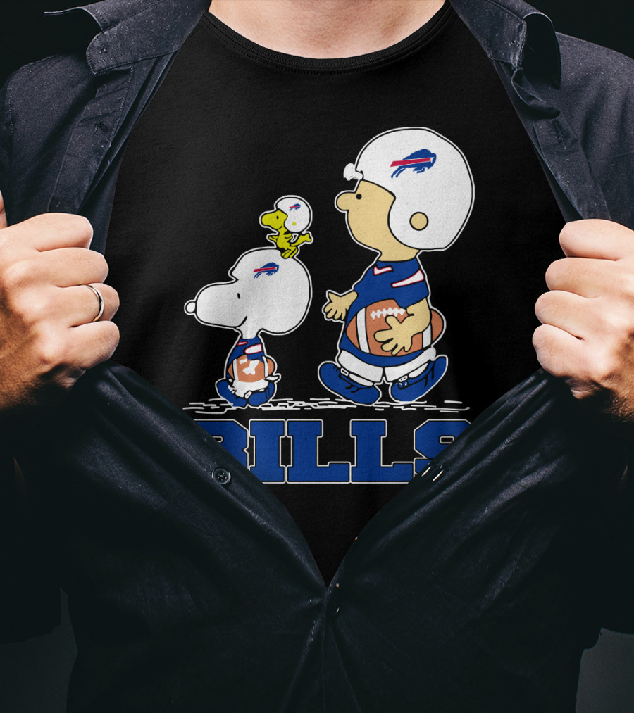 Snoopy And Woodstock In Buffalo Bills Helmets With Charlie Brown And Football T-Shirt