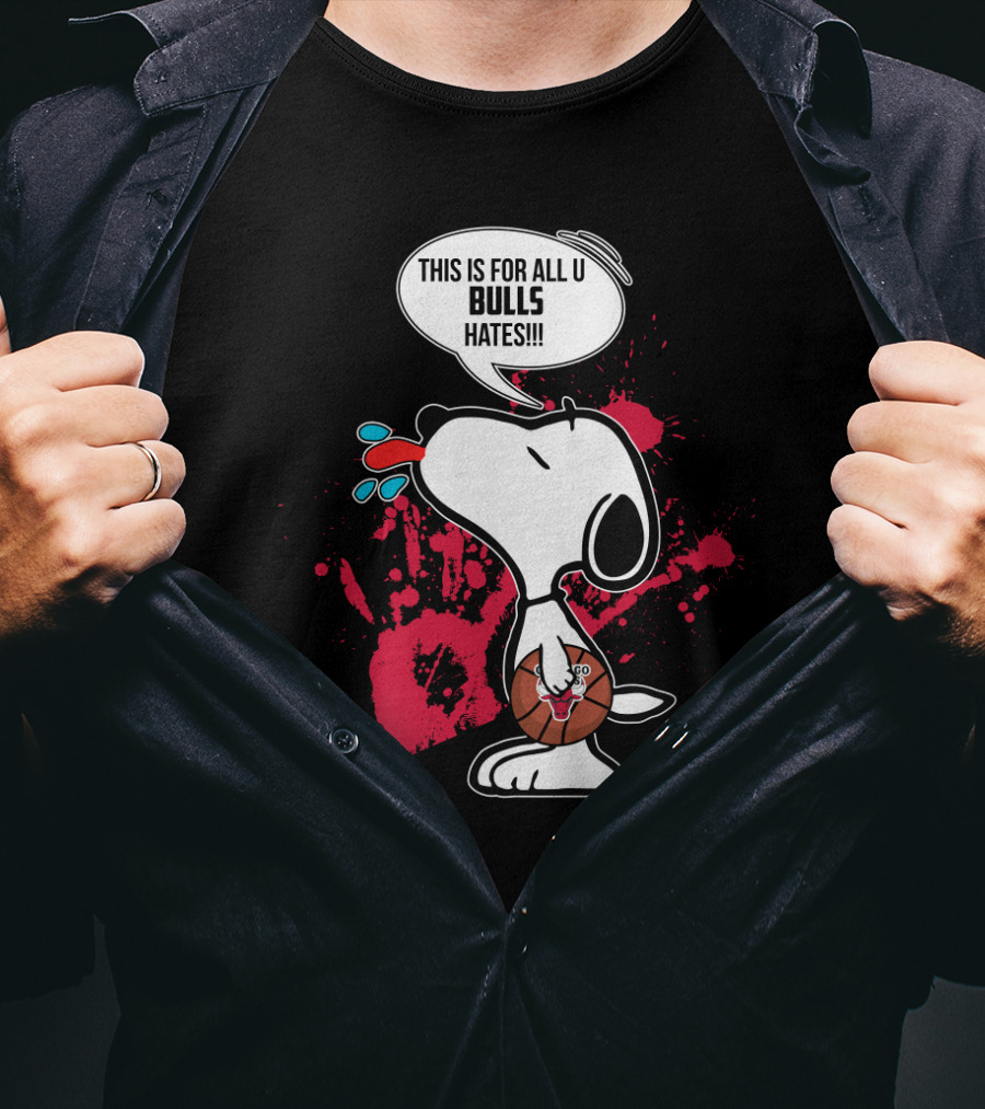 Snoopy Chicago Bulls Fan Team Spirit T-Shirt