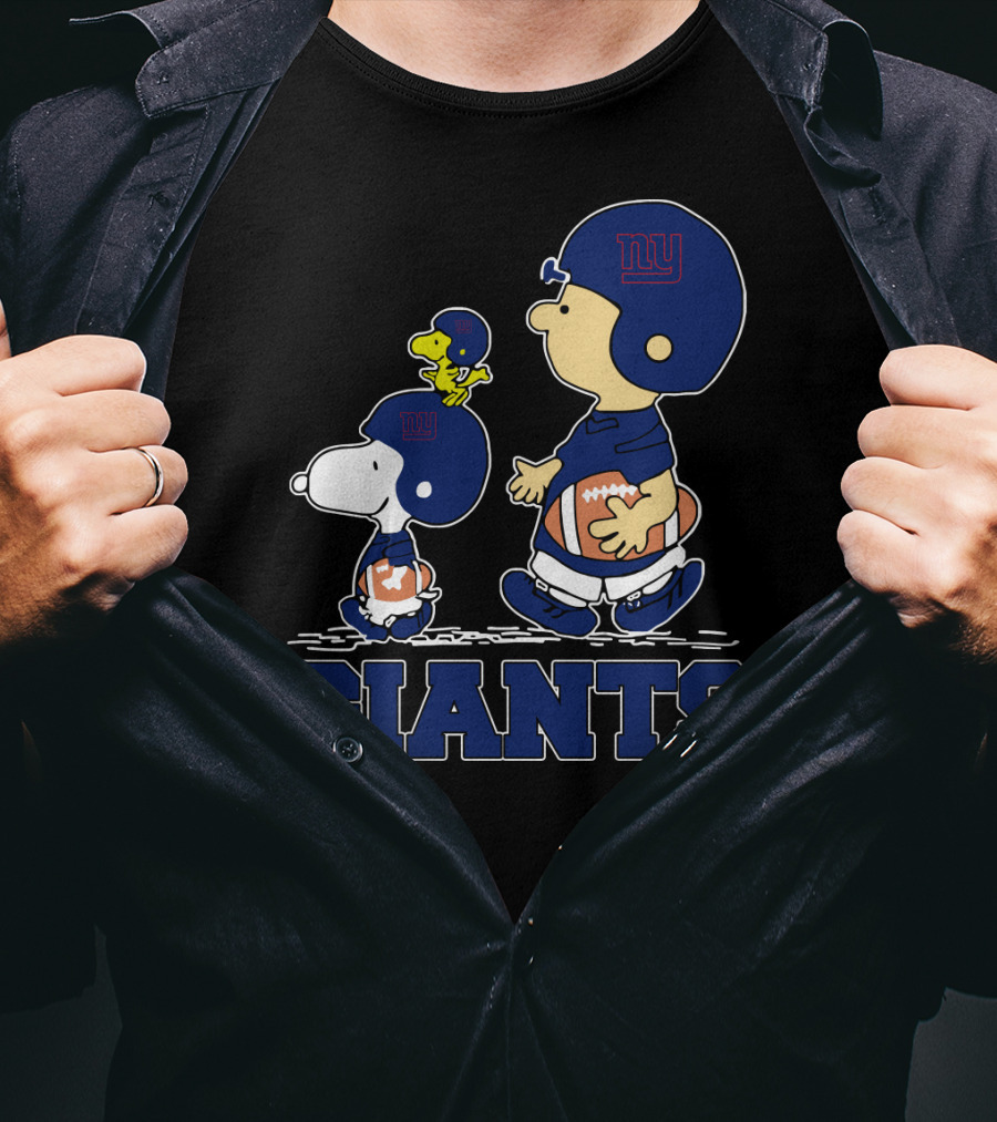 Snoopy Woodstock And Giants Fans Football Helmets T-Shirt