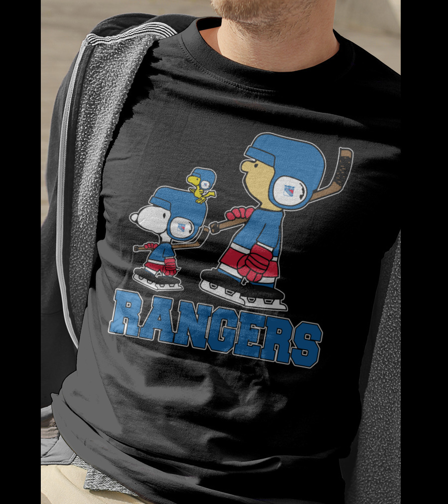 Snoopy And New York Rangers Fans Rangers Ice Hockey Skating With Woodstock And Friend T-Shirt