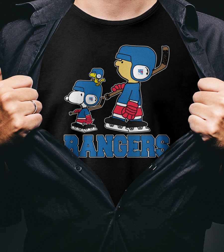 Snoopy And New York Rangers Fans Rangers Ice Hockey Skating With Woodstock And Friend T-Shirt