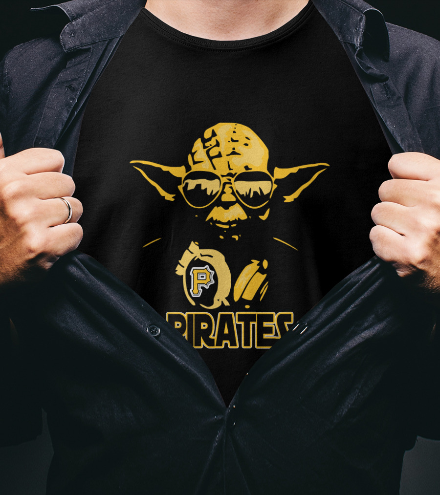 Yoda Wearing Sunglasses Pittsburgh Pirates Logo Fans Star Wars Crossover T-Shirt