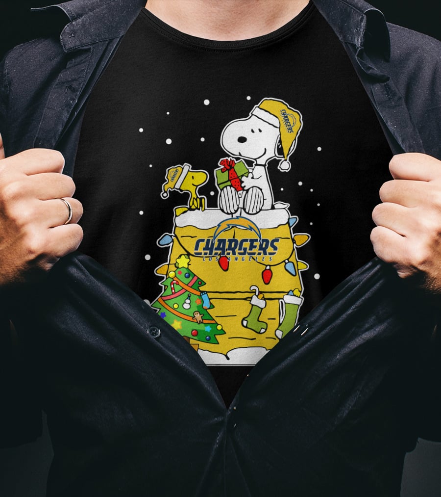 Los Angeles Chargers Snoopy Christmas House With Woodstock And Present T-Shirt