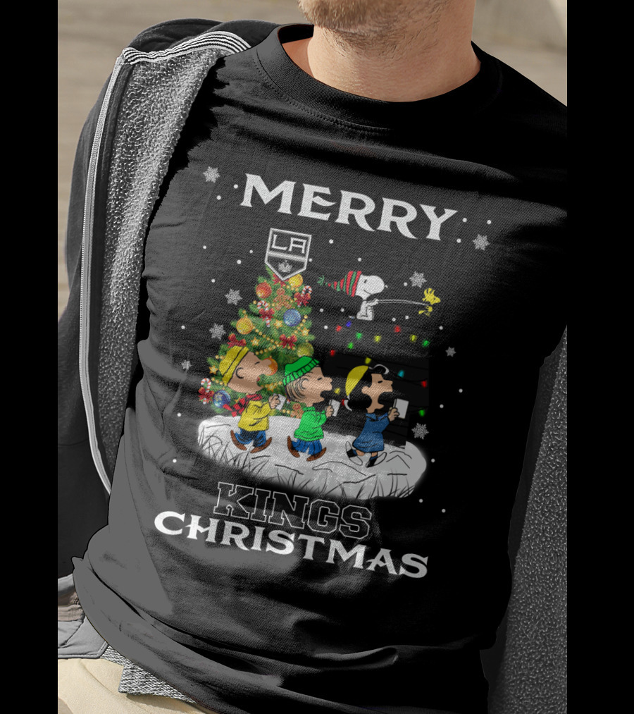 Merry La Kings Christmas Snoopy Fans Peanuts Tree T-Shirt