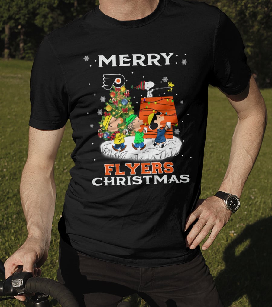 Merry Philadelphia Flyers Christmas Snoopy Tree Woodstock Lucy Charlie Brown Linus Snowflakes T-Shirt