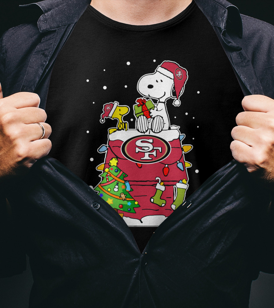 San Francisco 49ers Snoopy Christmas Lights Tree Stockings T-Shirt