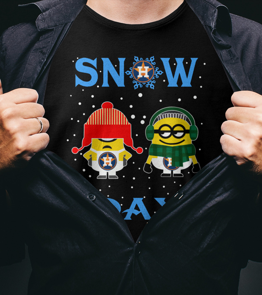 Snow Day Featuring Houston Astros And Minion Fans In Winter Gear T-Shirt