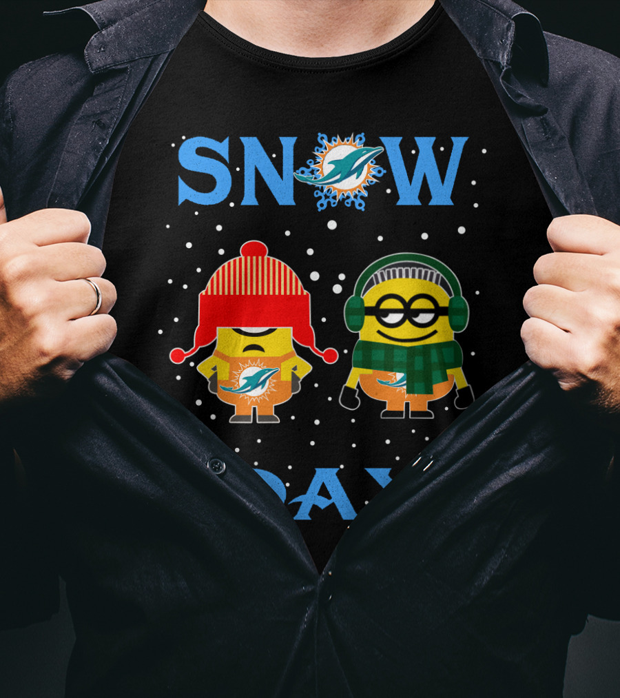 Snow Day Miami Dolphins Minion Fans Winter Fun T-Shirt