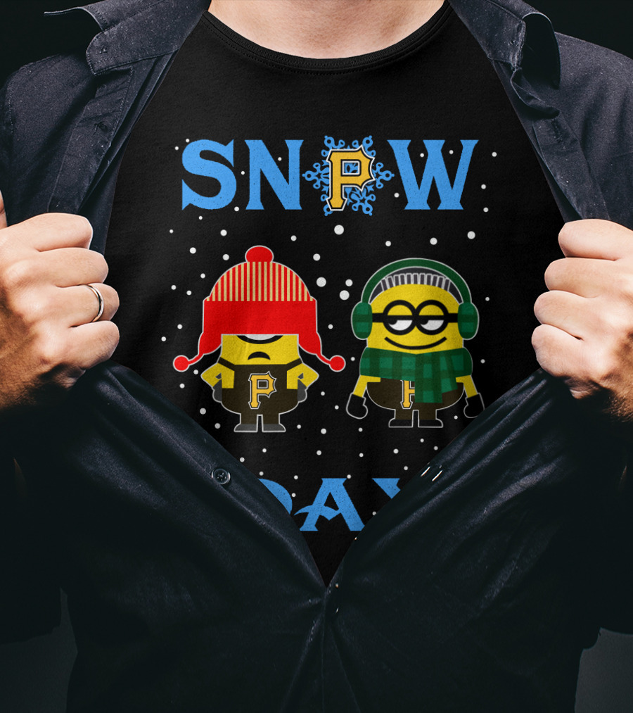 Snow Day Pittsburgh Pirates Vs Minion Winter Theme T-Shirt