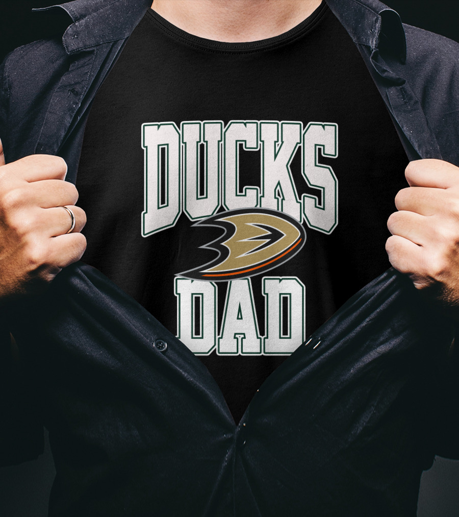 Anaheim Ducks Dad Hockey Team Logo T-Shirt