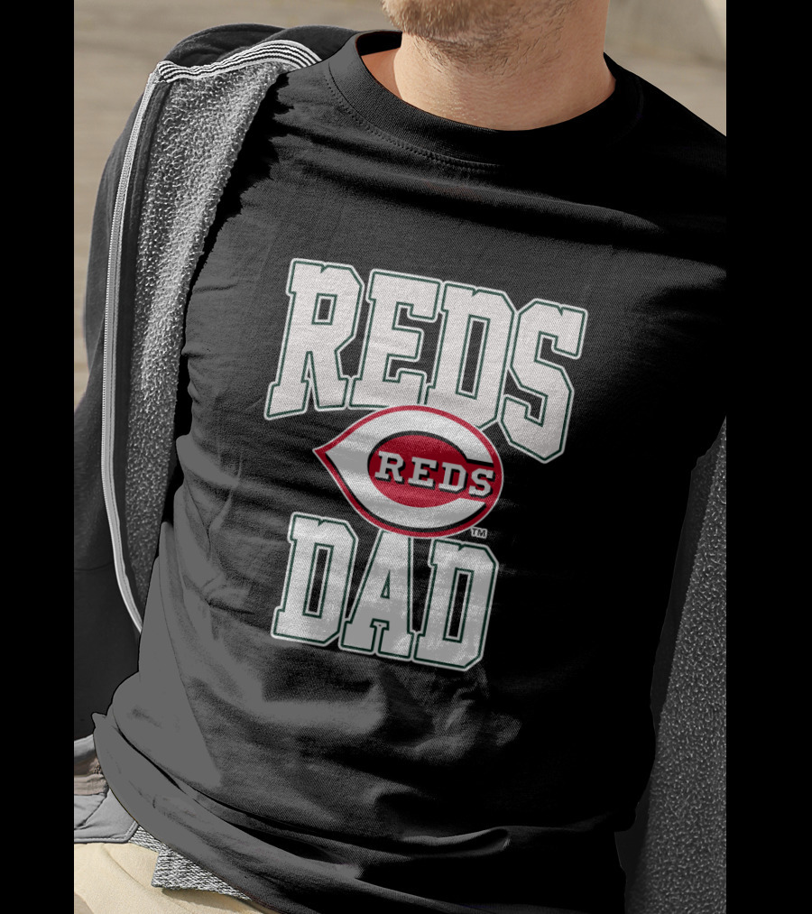 Cincinnati Reds Dad Classic Team Reds T-Shirt