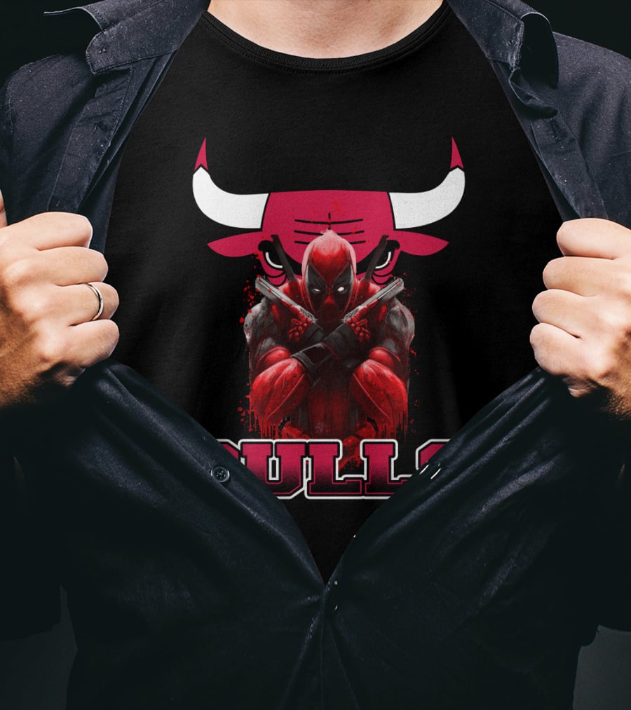 Chicago Bulls Deadpool Collaboration Bulls Logo Crossover T-Shirt