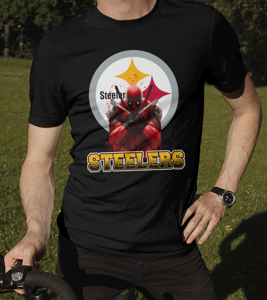 Steelers Deadpool Crossover With Pittsburgh Steelers Logo And Character Pose T-Shirt