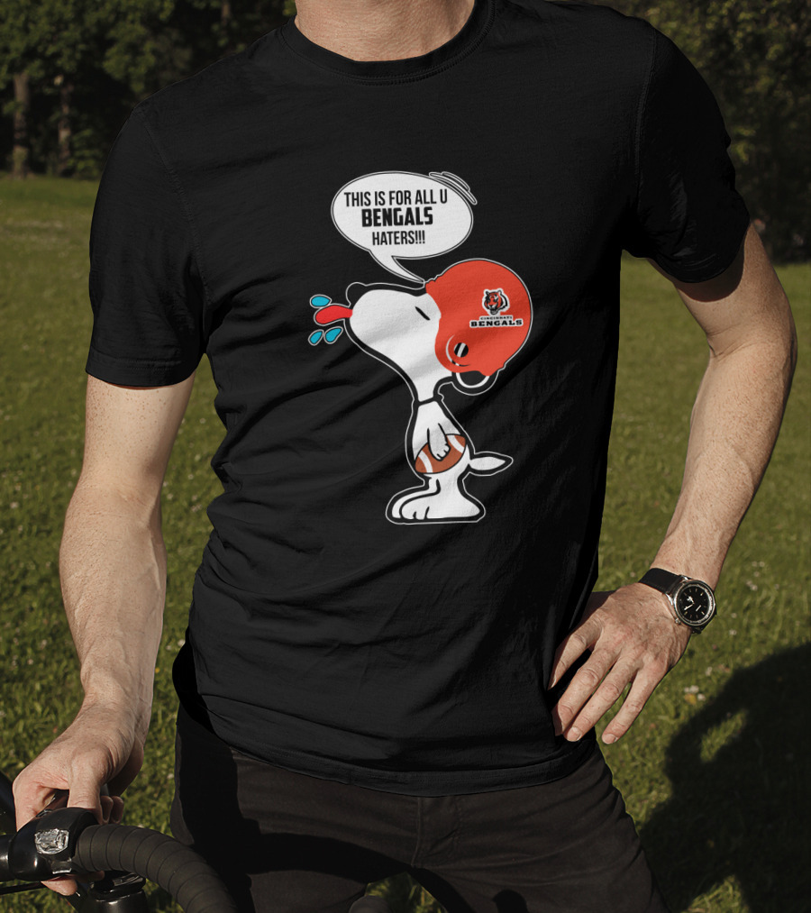 Snoopy Cincinnati Bengals Helmet Speech Bubble Haters Football T-Shirt