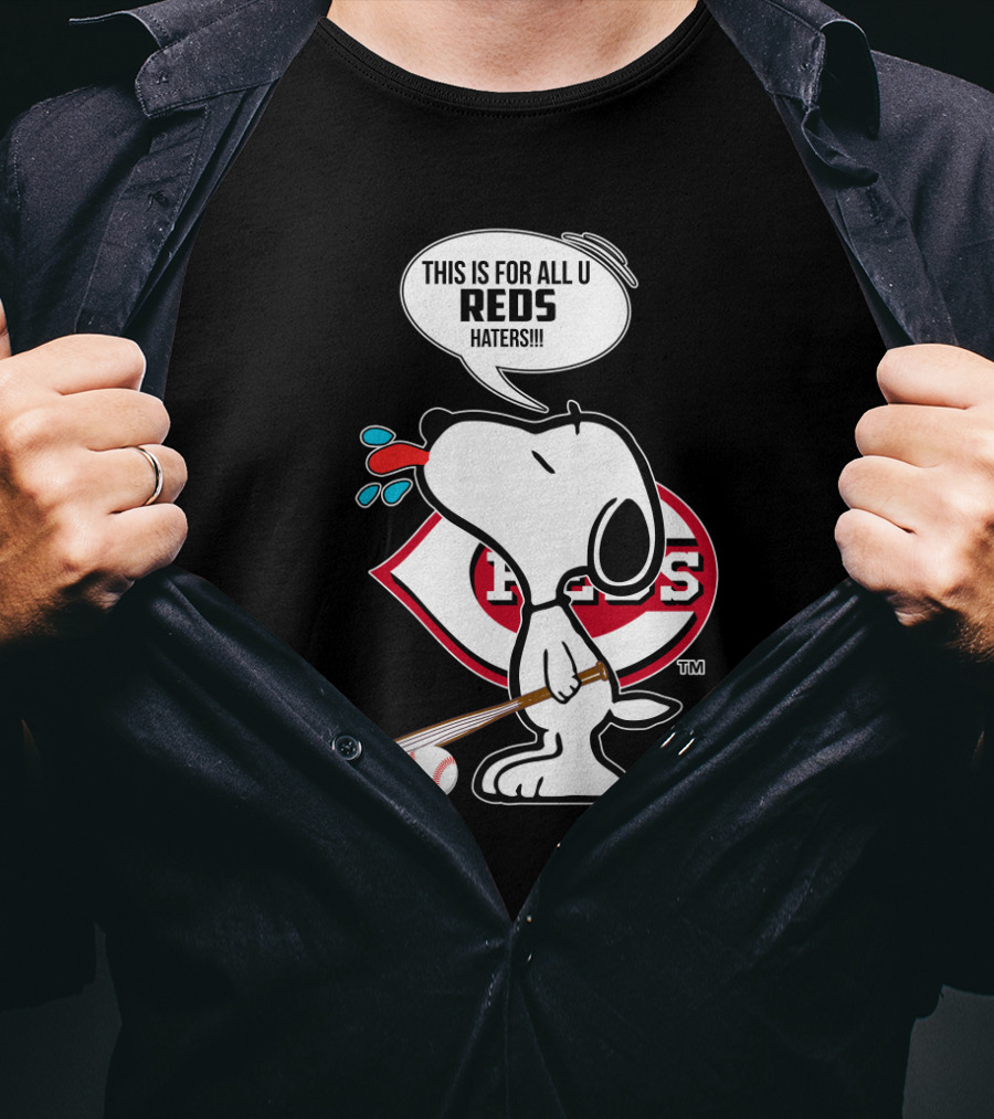 Snoopy Cincinnati Reds Fans Cartoon Baseball Bat Logo Speech Bubble T-Shirt