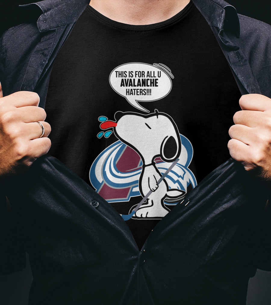 Snoopy Teasing Avalanche Haters With Colorado Avalanche T-Shirt