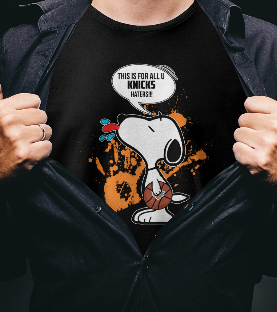 Snoopy Basketball Fan Spits Back At Knicks Haters T-Shirt