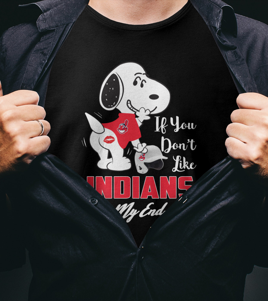 If You Don't Like Indians Kiss My Endzone Snoopy T-Shirt