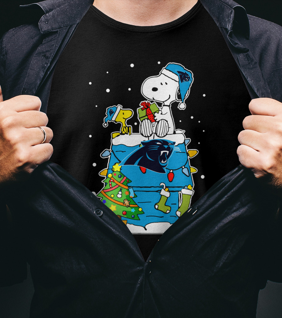 Carolina Panthers And Snoopy Christmas Celebration T-Shirt