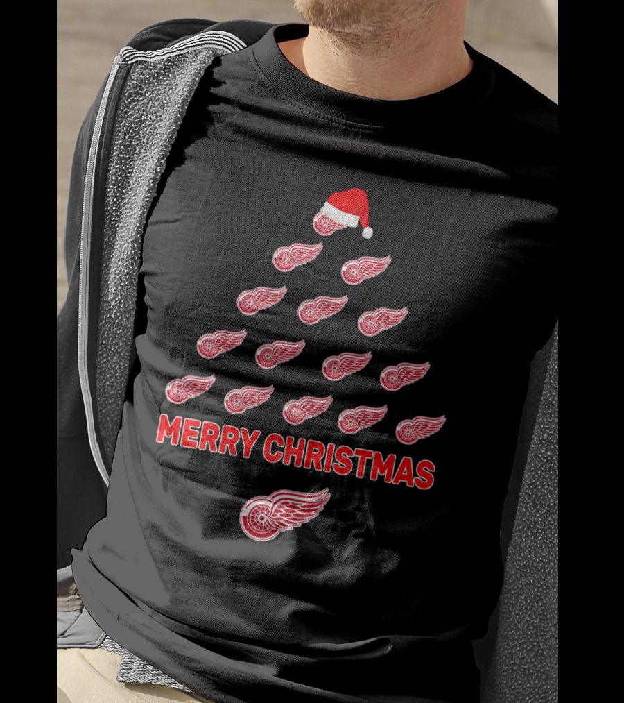 Detroit Red Wings Merry Christmas Tree With Santa Hat T-Shirt