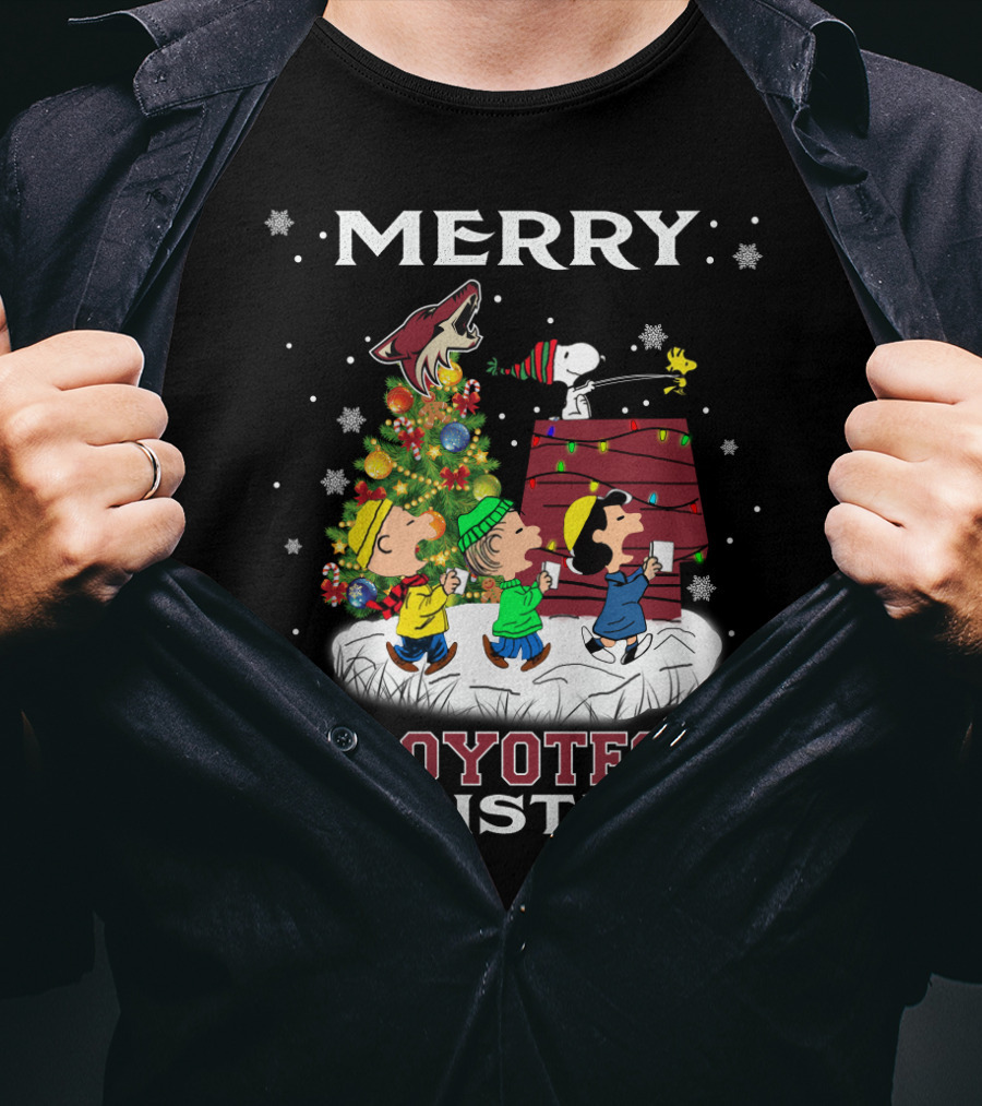 Merry Arizona Coyotes Christmas Featuring Snoopy And Peanuts Characters T-Shirt