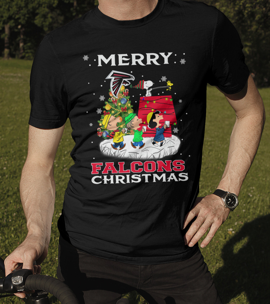 Merry Atlanta Falcons Christmas With Snoopy And Peanuts Characters T-Shirt