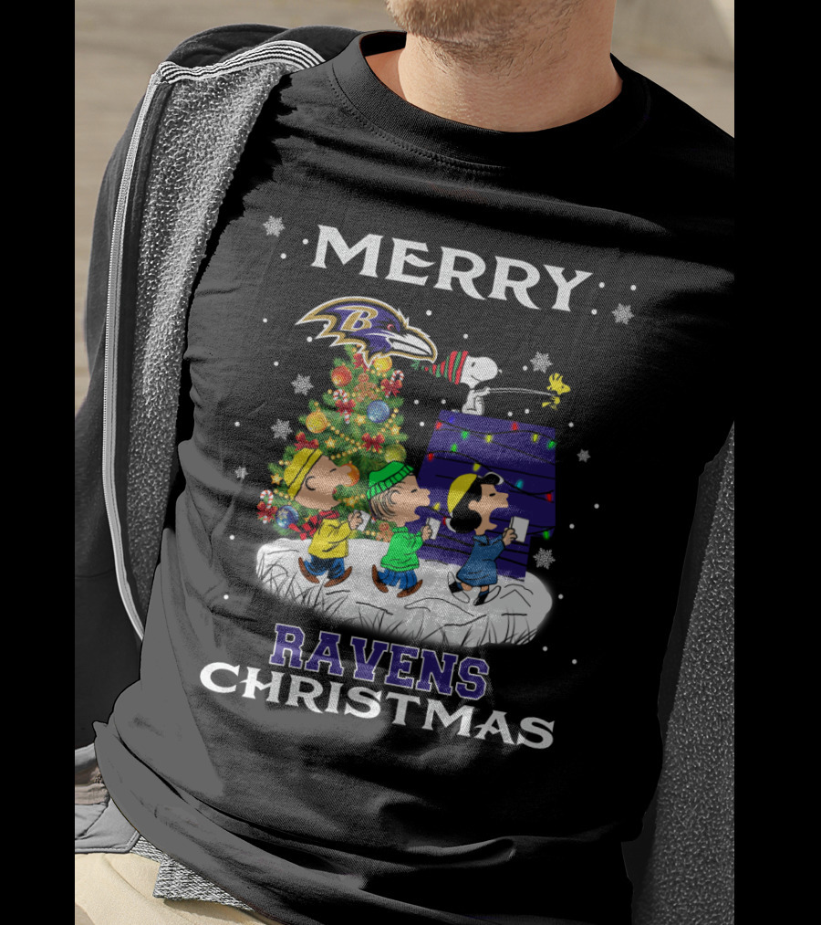 Merry Ravens Christmas Baltimore Snoopy Fans T-Shirt