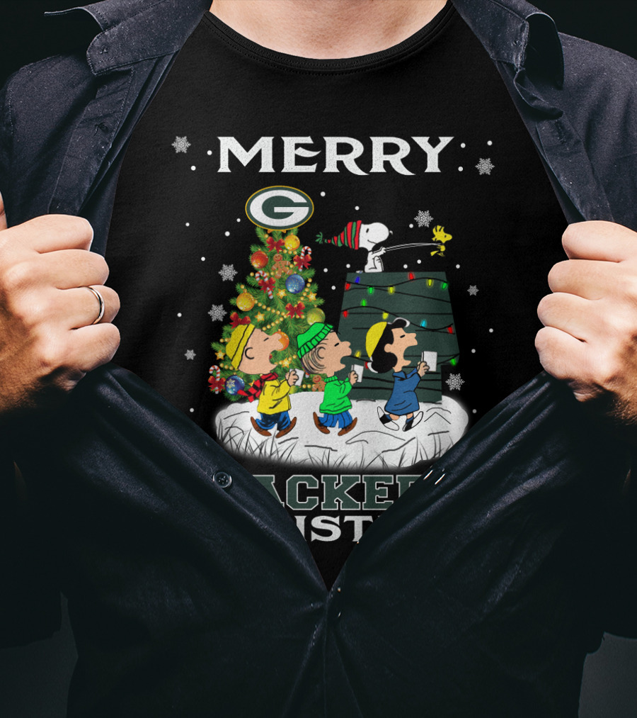 Merry Packers Christmas Featuring Snoopy And Friends T-Shirt