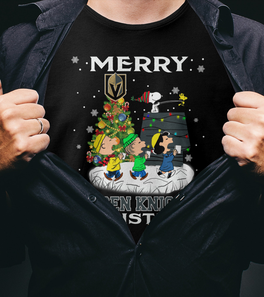 Merry Golden Knights Christmas Featuring Snoopy And Peanuts Characters With Christmas Tree T-Shirt