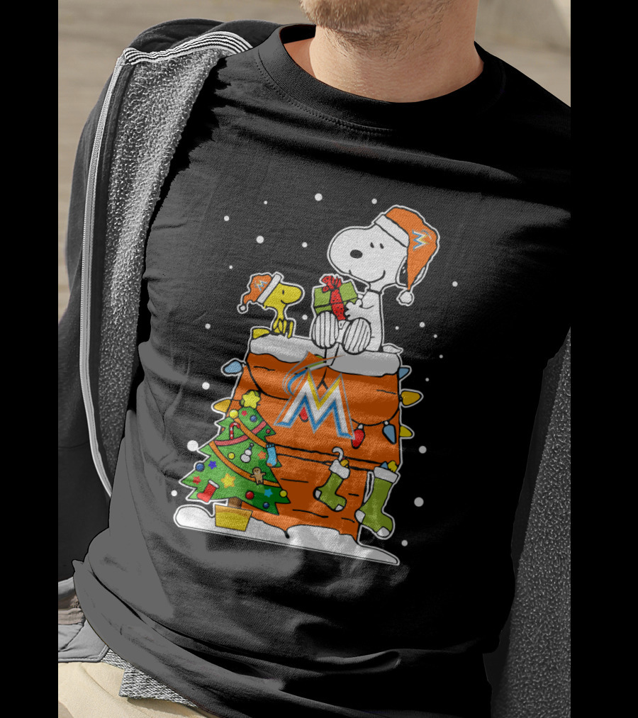 Miami Marlins Snoopy Christmas Holiday Scene With Gifts And Tree T-Shirt