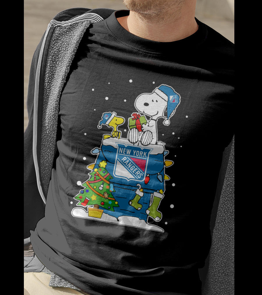 New York Rangers Snoopy And Woodstock Christmas T-Shirt