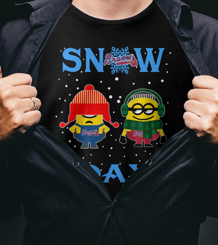 Atlanta Braves Minion Fans Snow Day Winter Holiday T-Shirt