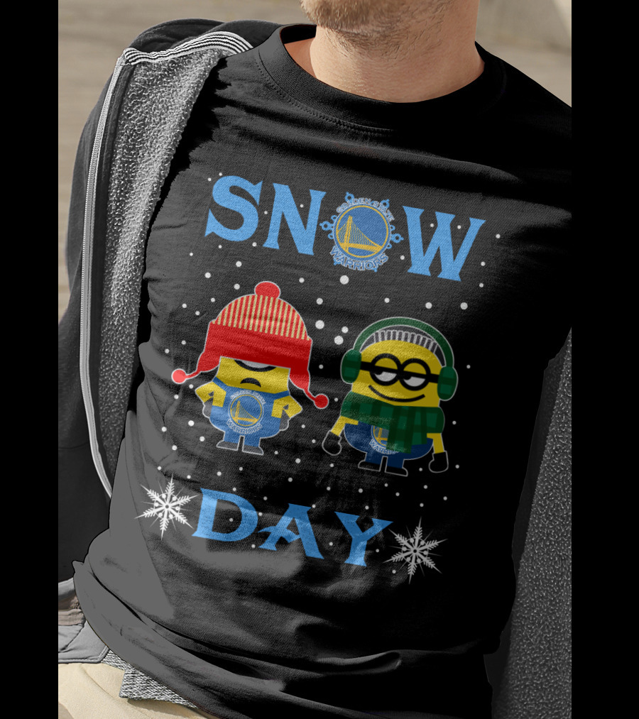 Minions Dressed For Golden State Warriors Snow Day Fun T-Shirt