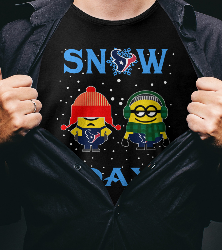 Snow Day With Houston Texans And Minion Fans In Winter Gear T-Shirt