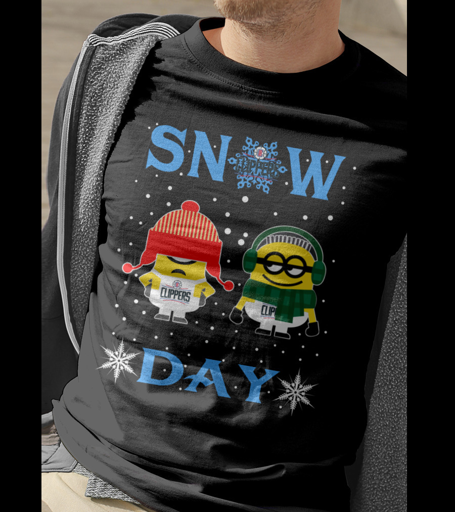 Snow Day For La Clippers Vs Minion Fans T-Shirt