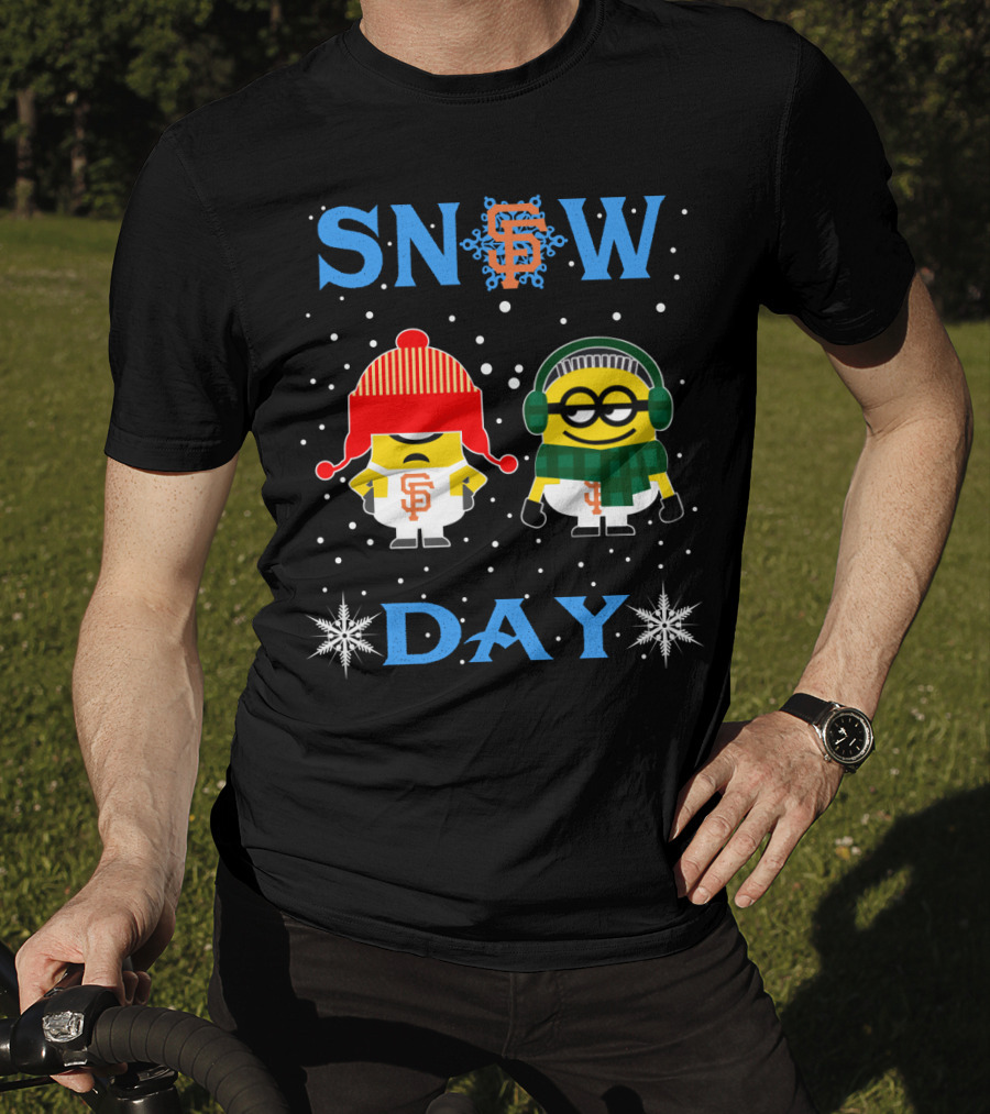 San Francisco Giants Minions Snow Day Winter Fun T-Shirt