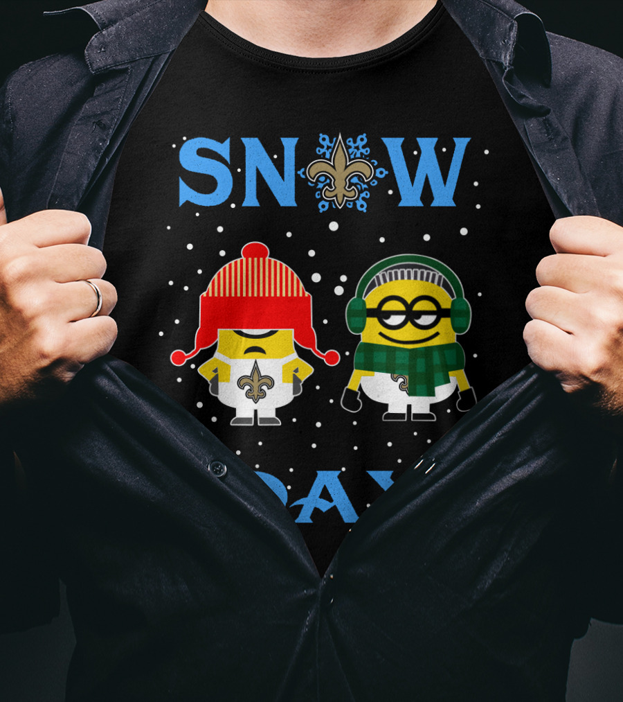 Snow Day Featuring New Orleans Saints And Minions In Winter Gear T-Shirt