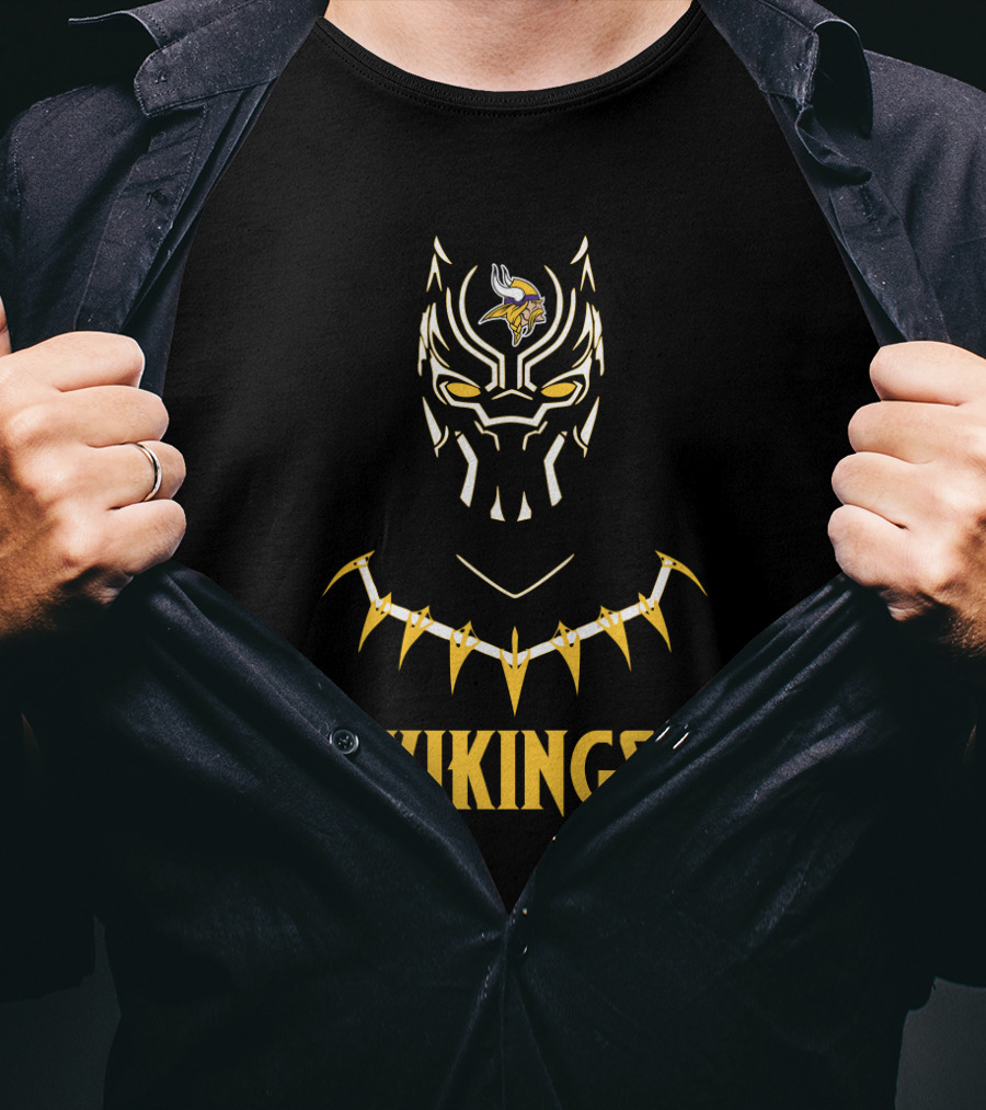 Minnesota Vikings Fan Black Panther Fusion T-Shirt