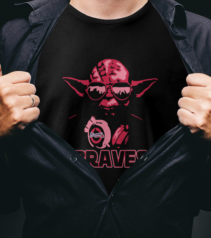 Atlanta Braves Yoda Star Wars Fan Crossover T-Shirt