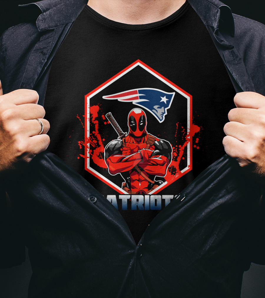 Deadpool In Patriots Gear With New England Patriots T-Shirt